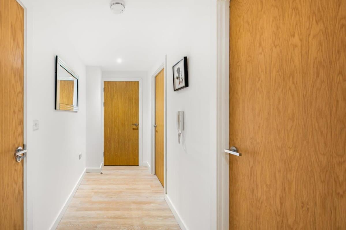 A Lovely 2 Bedroom Apartment In The Heart Of Preston Preston  Esterno foto