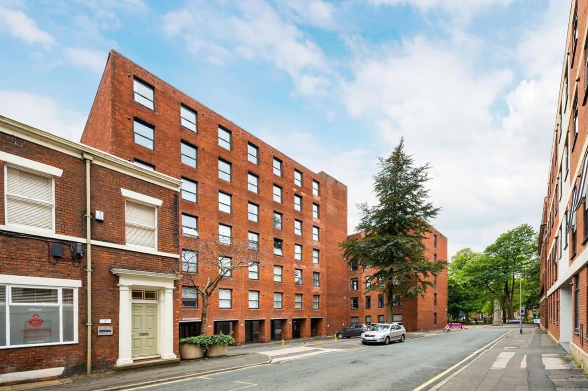 A Lovely 2 Bedroom Apartment In The Heart Of Preston Preston  Esterno foto